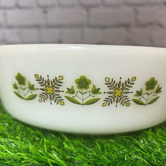 Vintage Anchor Hocking Fire King Meadow Green 437 casserole 1.5 qt - Picture 2 of 9